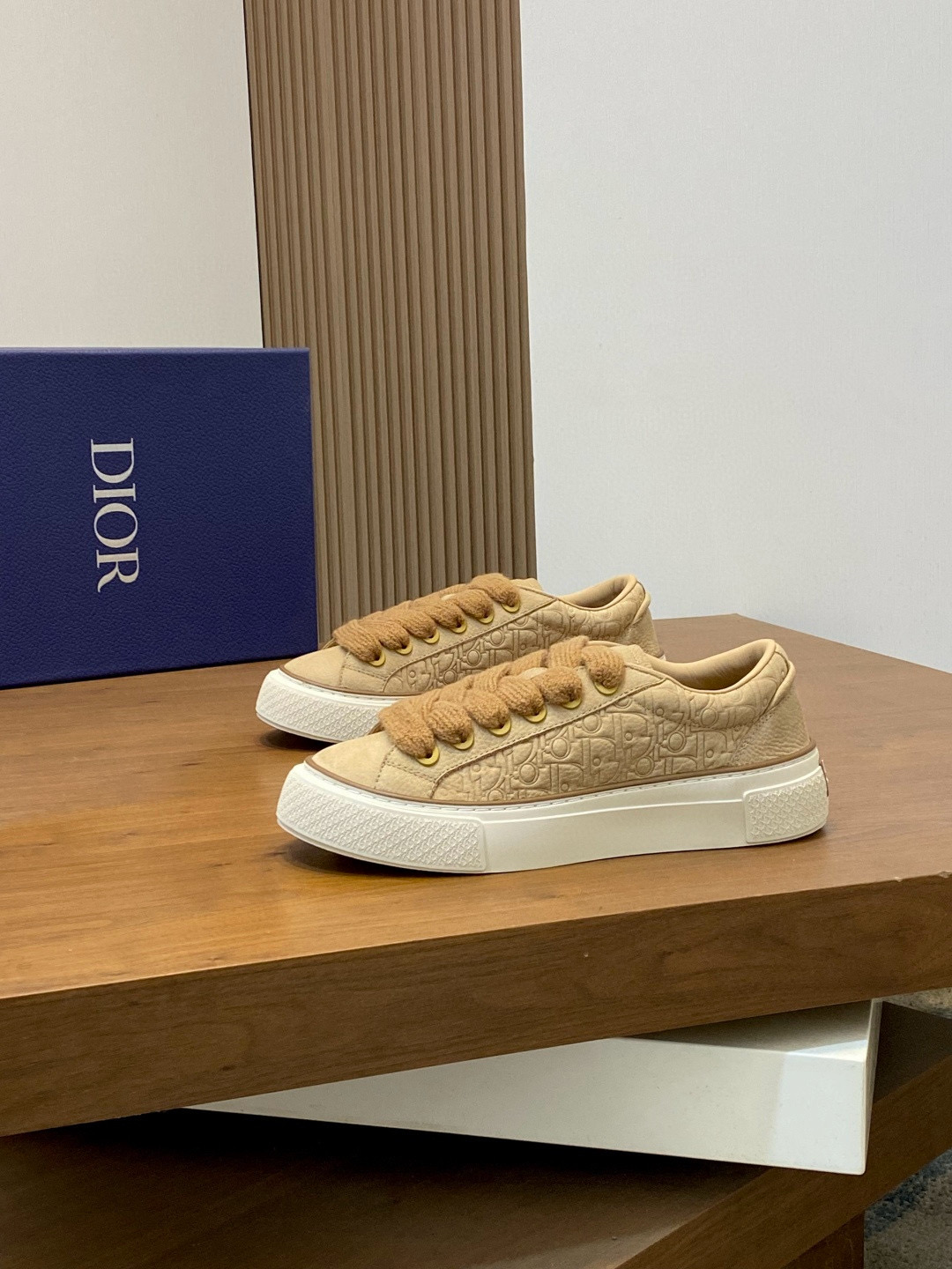 디올 Dior x Denim Tears B33 스니커즈