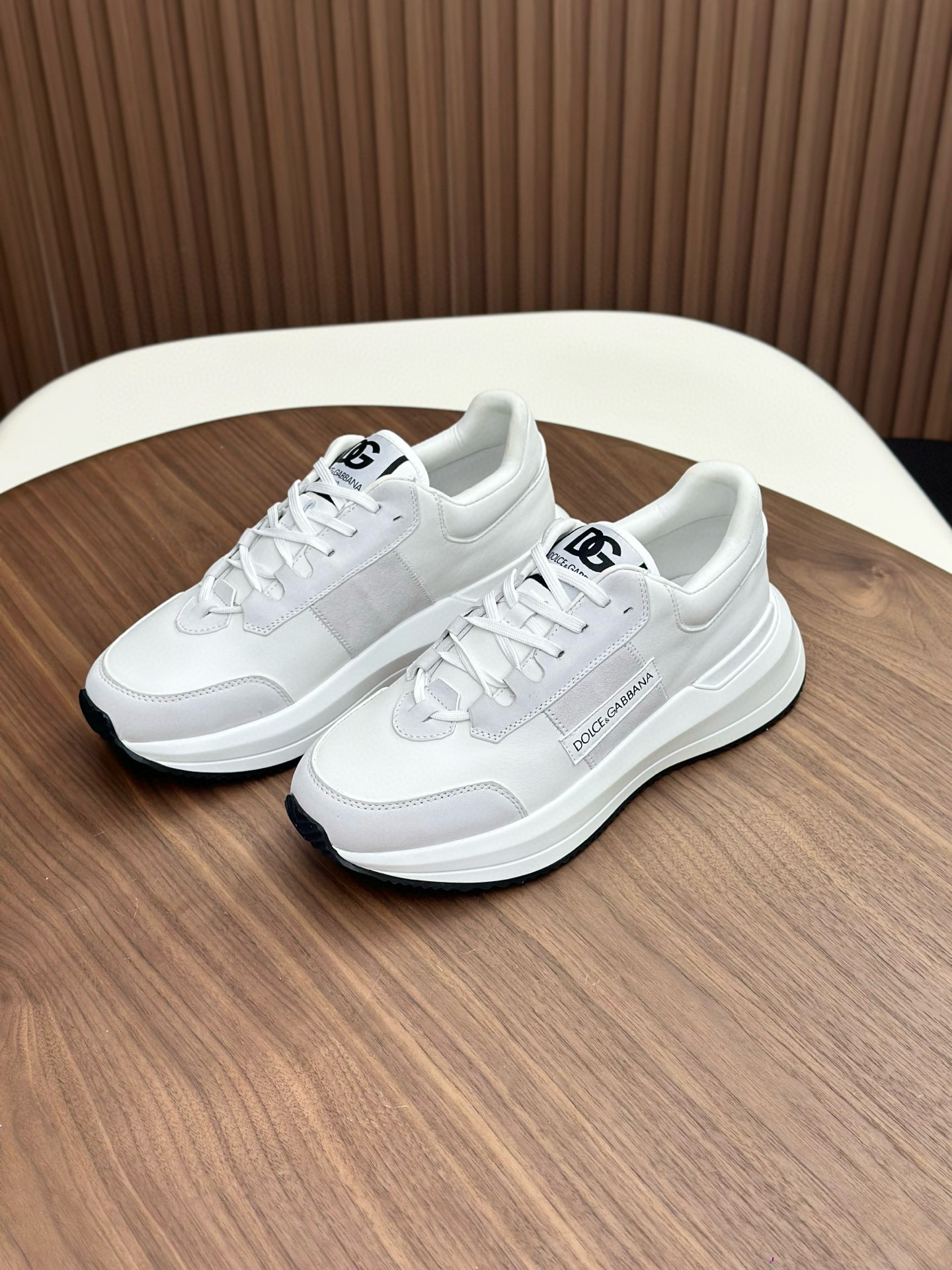 돌체앤가바나 Dolce&Gabbana 스니커즈