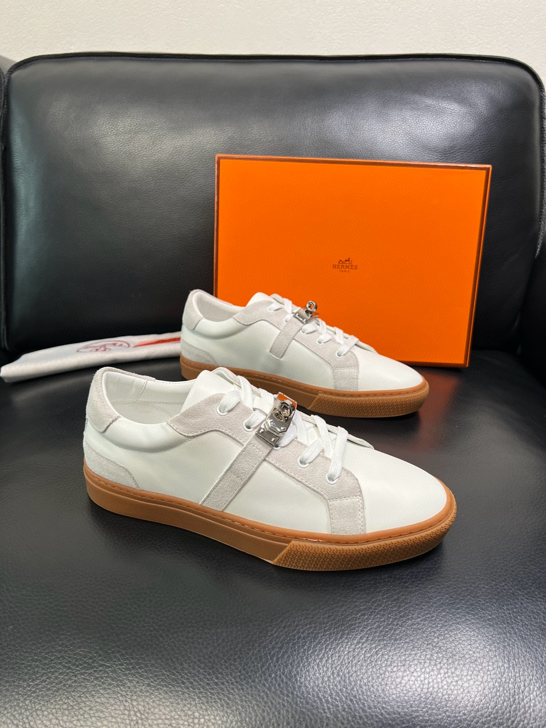 에르메스 Hermes 스니커즈