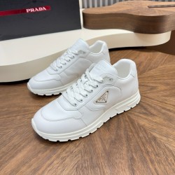 프라다 Prada 스니커즈