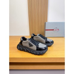 프라다 Prada 스니커즈