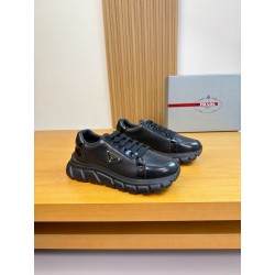 프라다 Prada 스니커즈