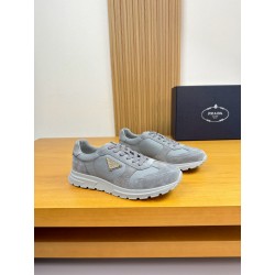 프라다 Prada 스니커즈