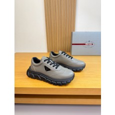 프라다 Prada 스니커즈
