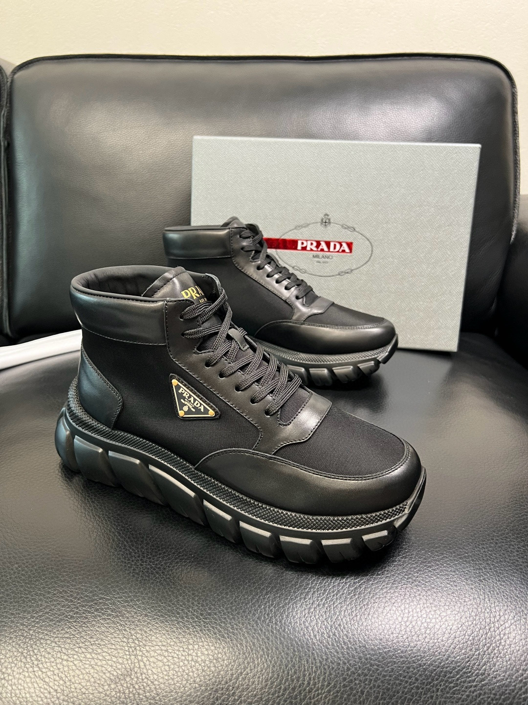 프라다 Prada 스니커즈