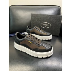 프라다 Prada 스니커즈