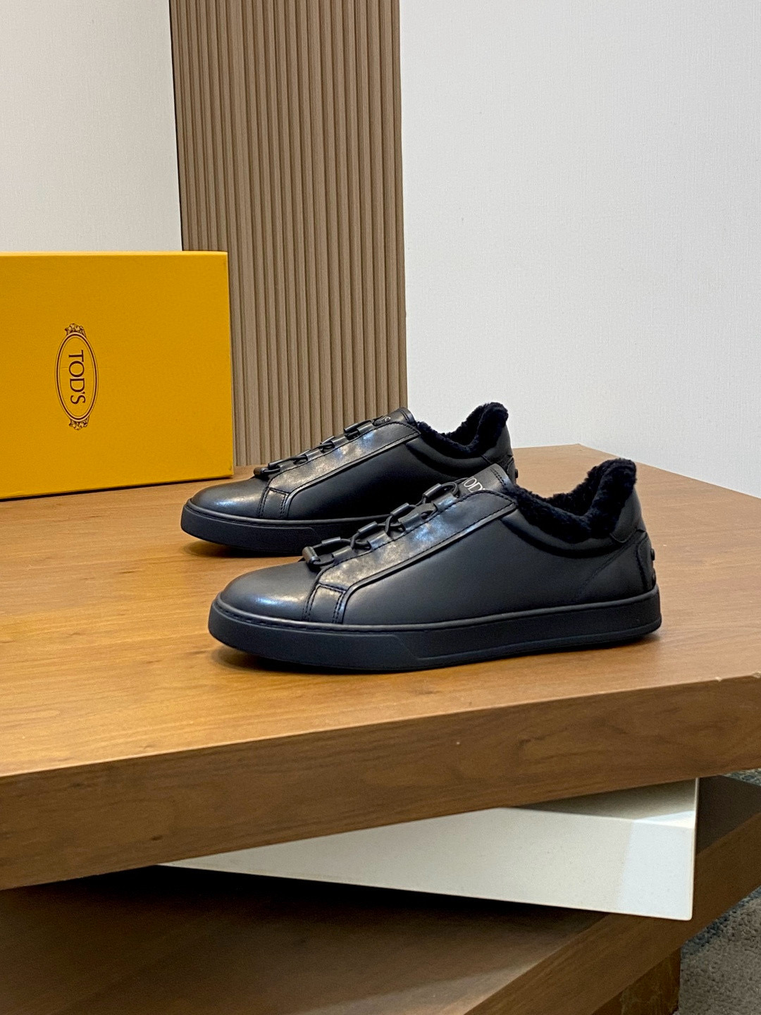 토즈 TOD'S 스니커즈