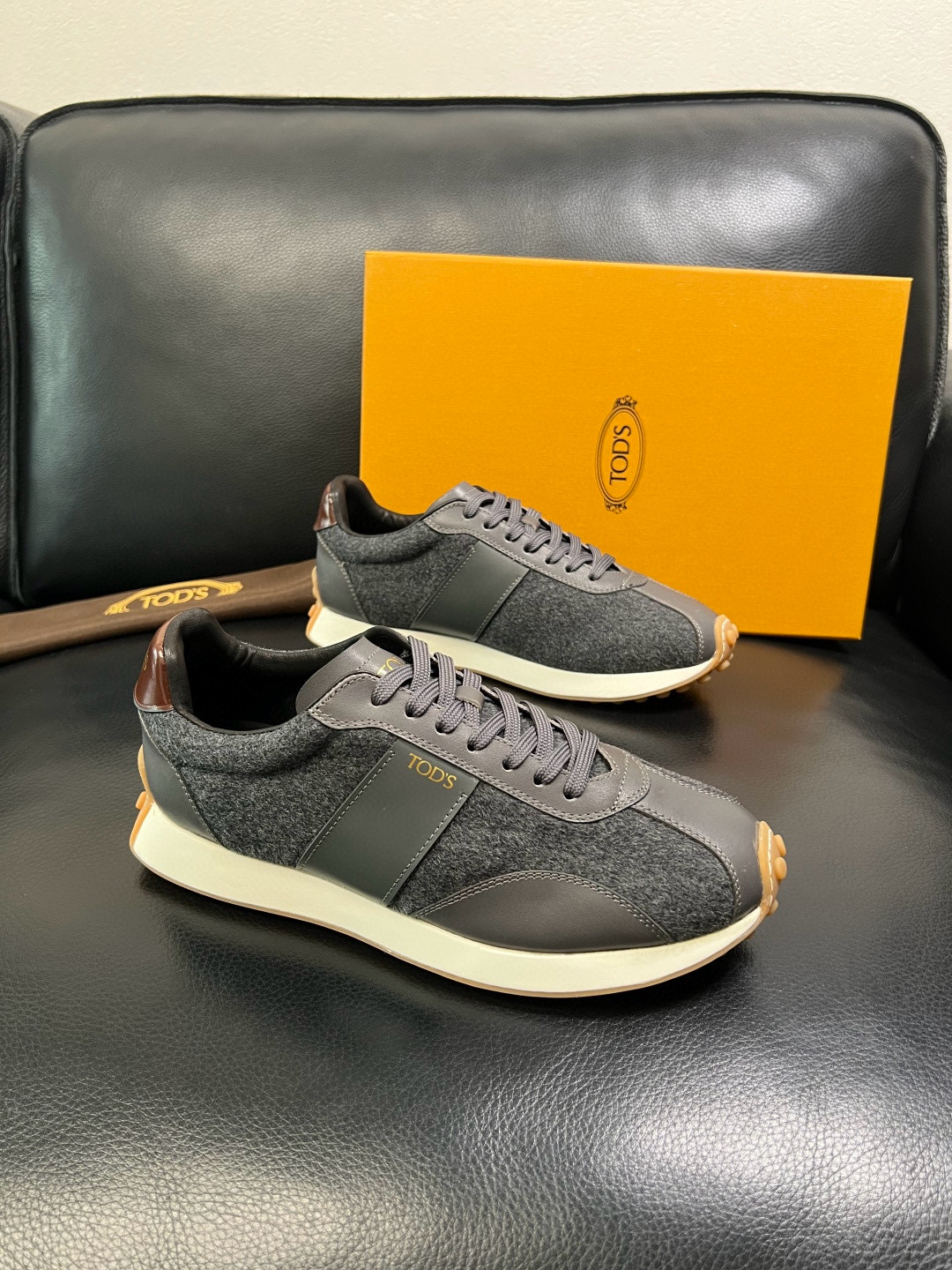 토즈 TOD'S 스니커즈