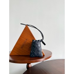 보테가베네타 Bottega Veneta 843903 마이크로 더스트 백 8.5cm