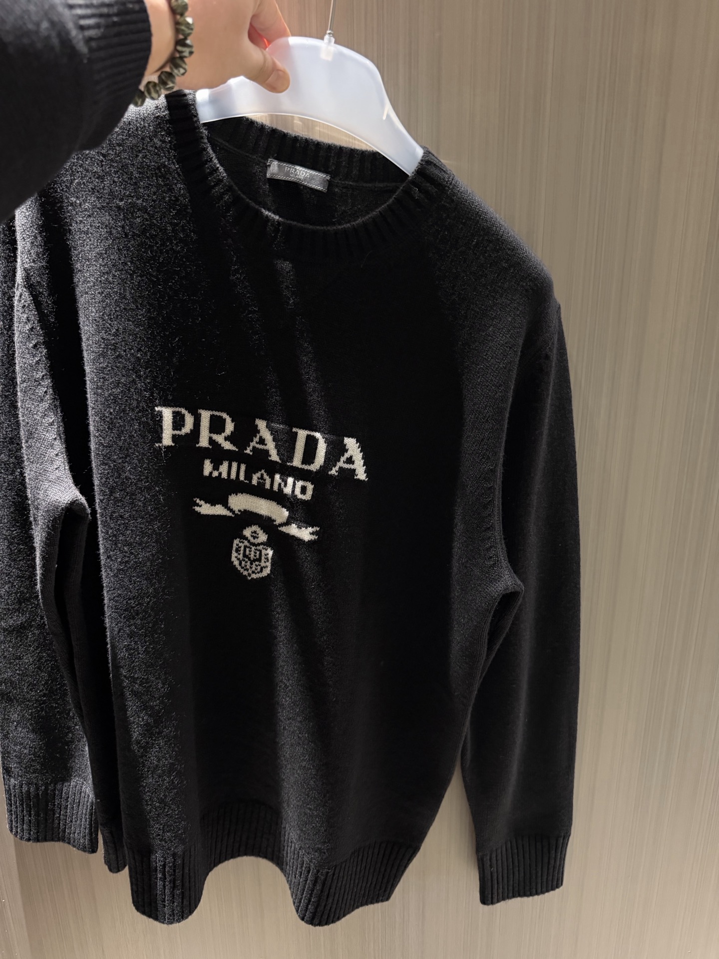 프라다 Prada 스웨터