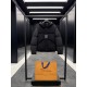 루이비통 Louis Vuitton 다운재킷 3600