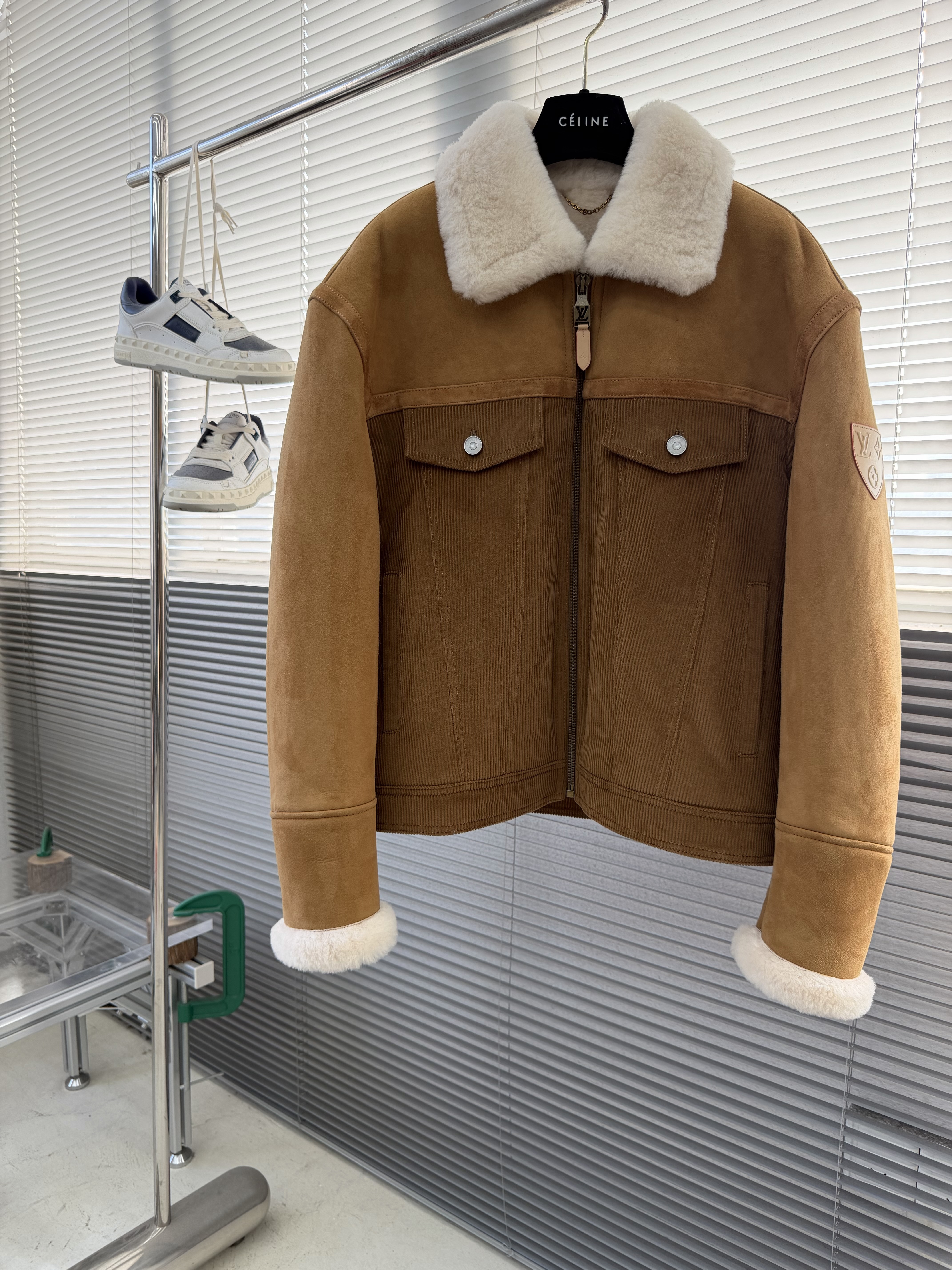 루이비통 Louis Vuitton 레더자켓