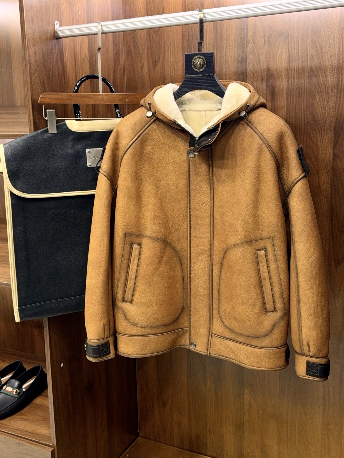 루이비통 Louis Vuitton 레더자켓