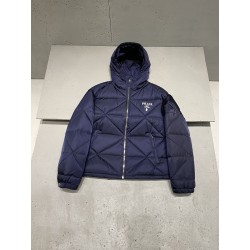 프라다 Prada 다운재킷