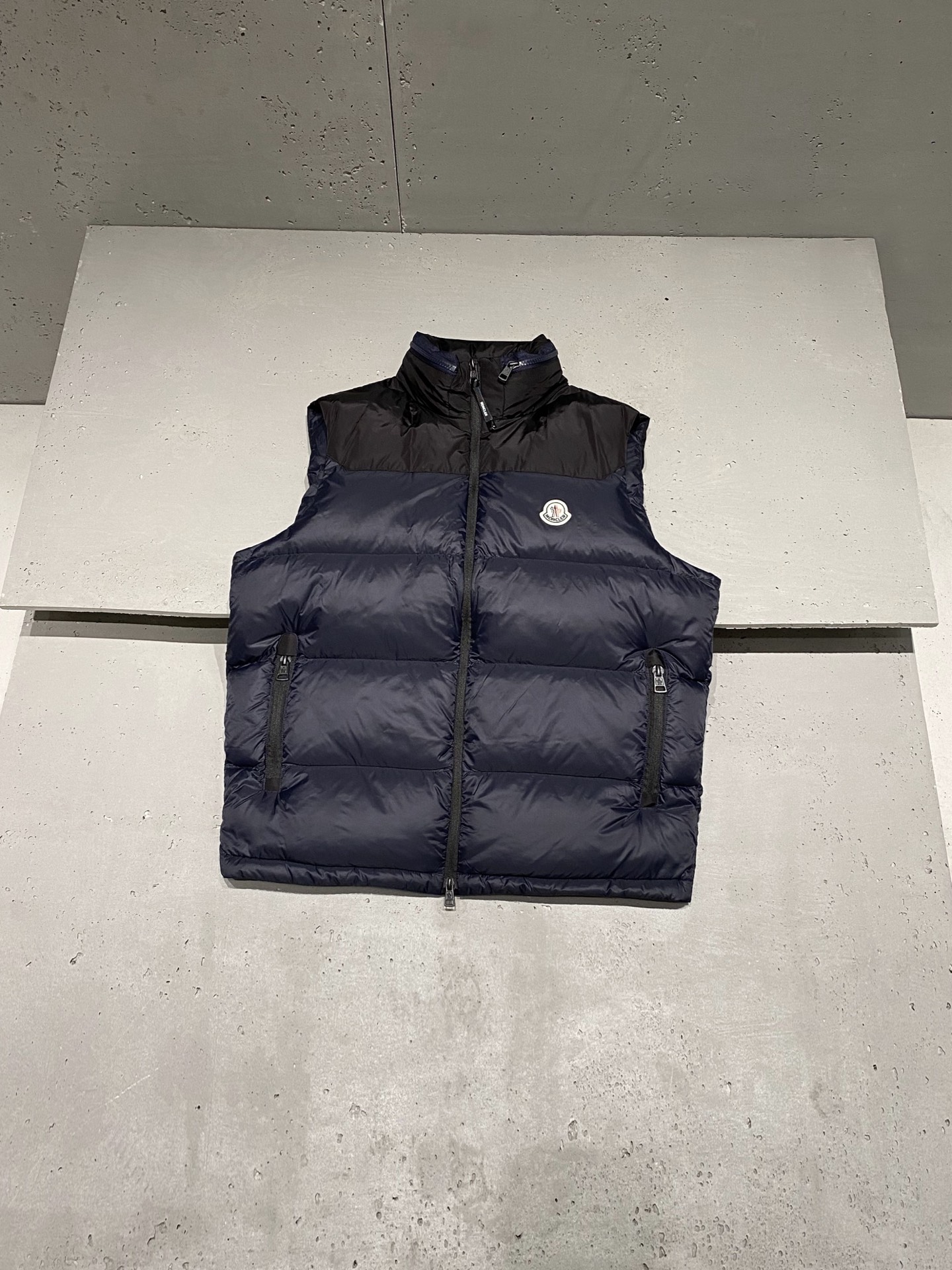 몽클레어 Moncler Peuplier 다운 베스트 조끼
