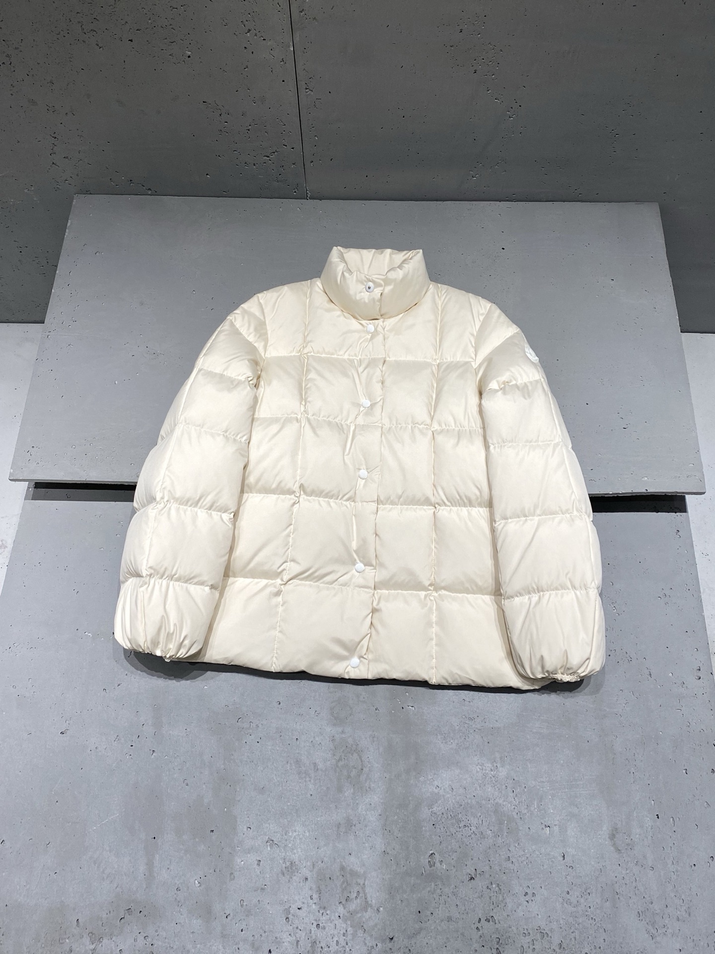 몽클레어 Moncler Cochevinne 다운재킷