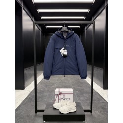 몽클레어 Moncler Grenoble8805 다운재킷