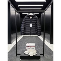 몽클레어 Moncler Galion 다운재킷