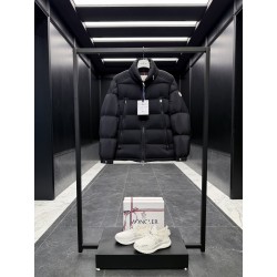 몽클레어 Moncler Matte Black120  다운재킷