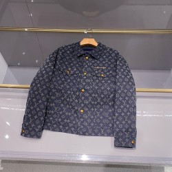 루이비통 Louis Vuitton 다운재킷