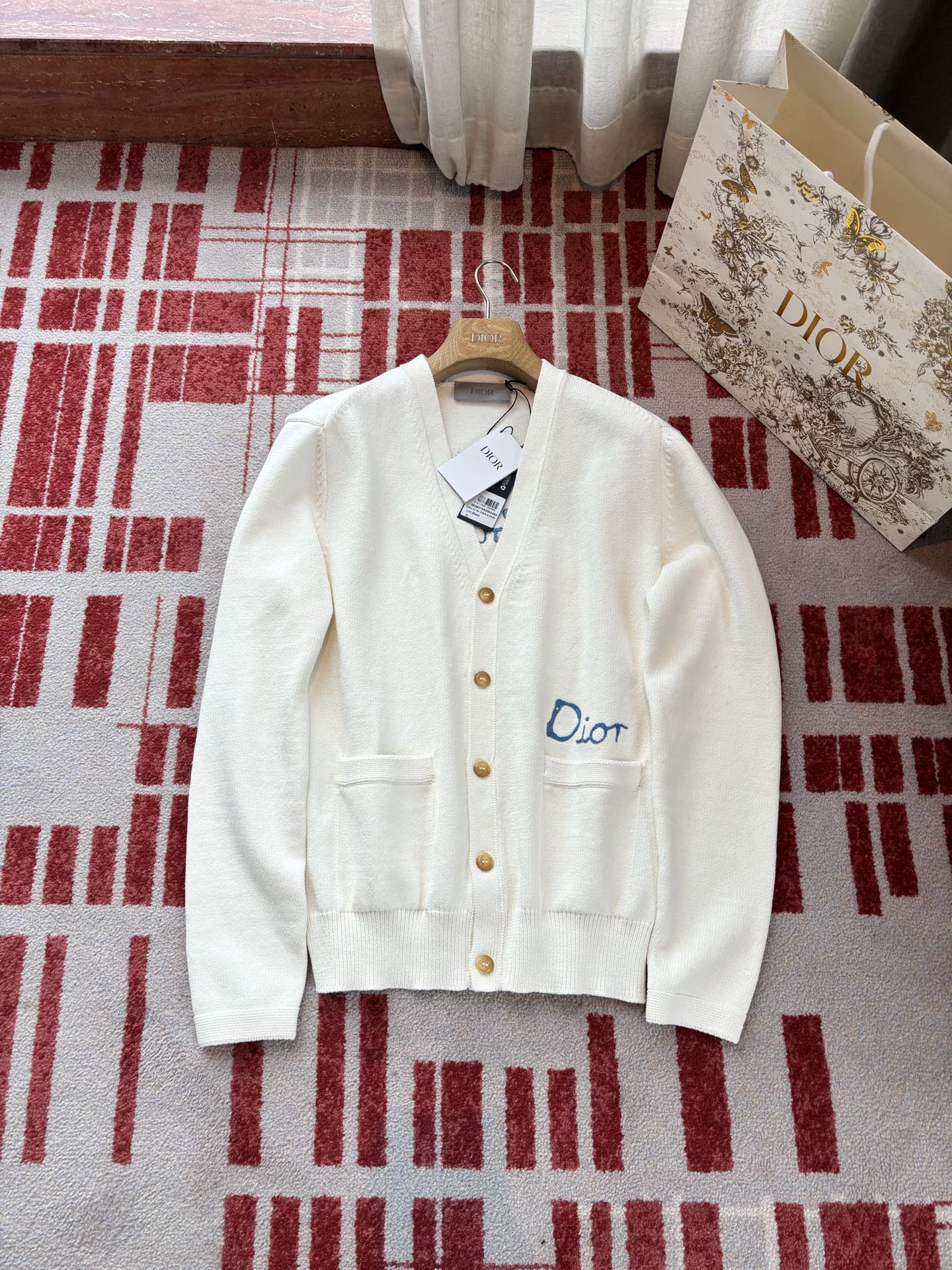 디올 DIOR 가디건