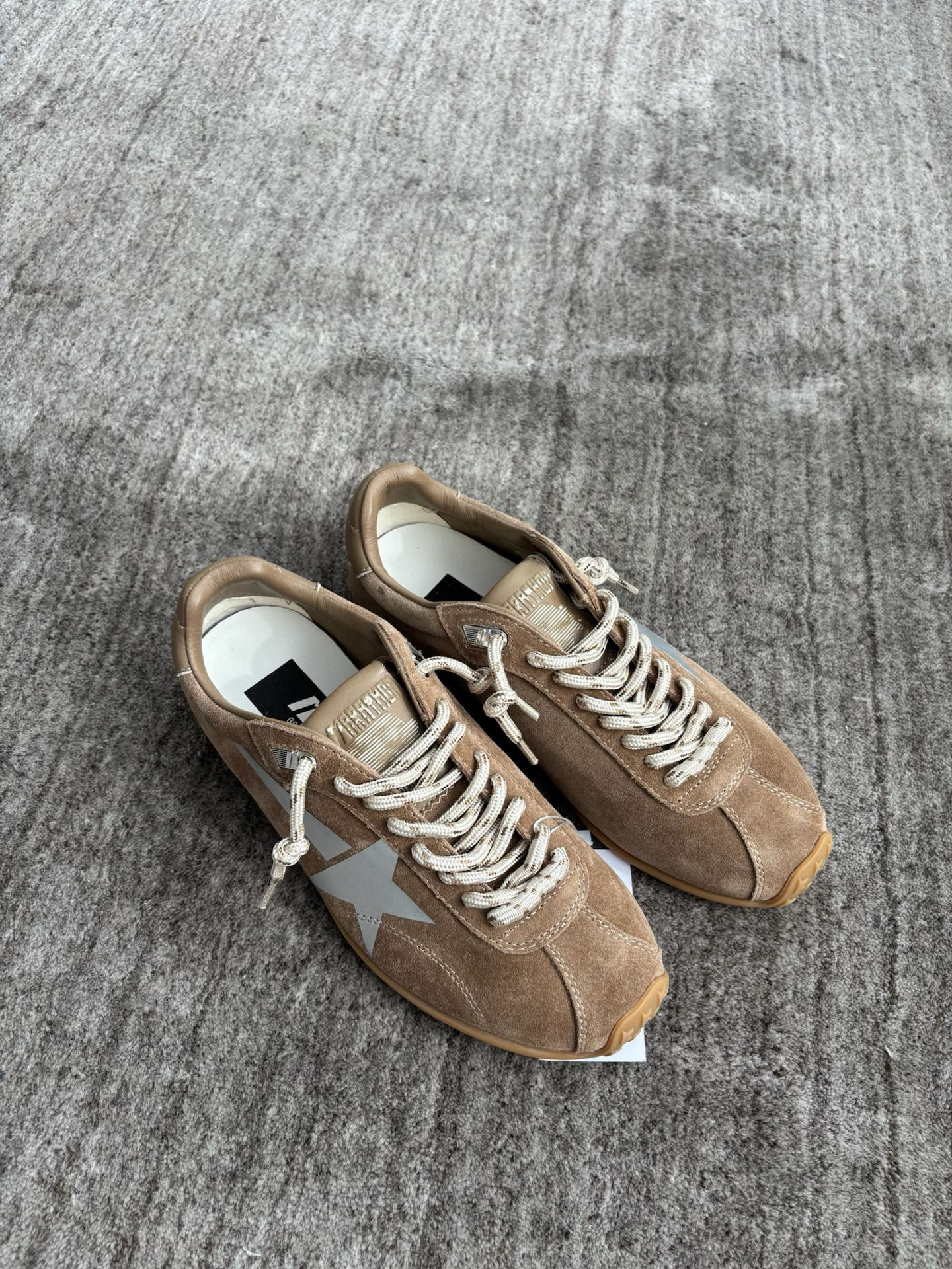 골든구스 Golden Goose 스니커즈