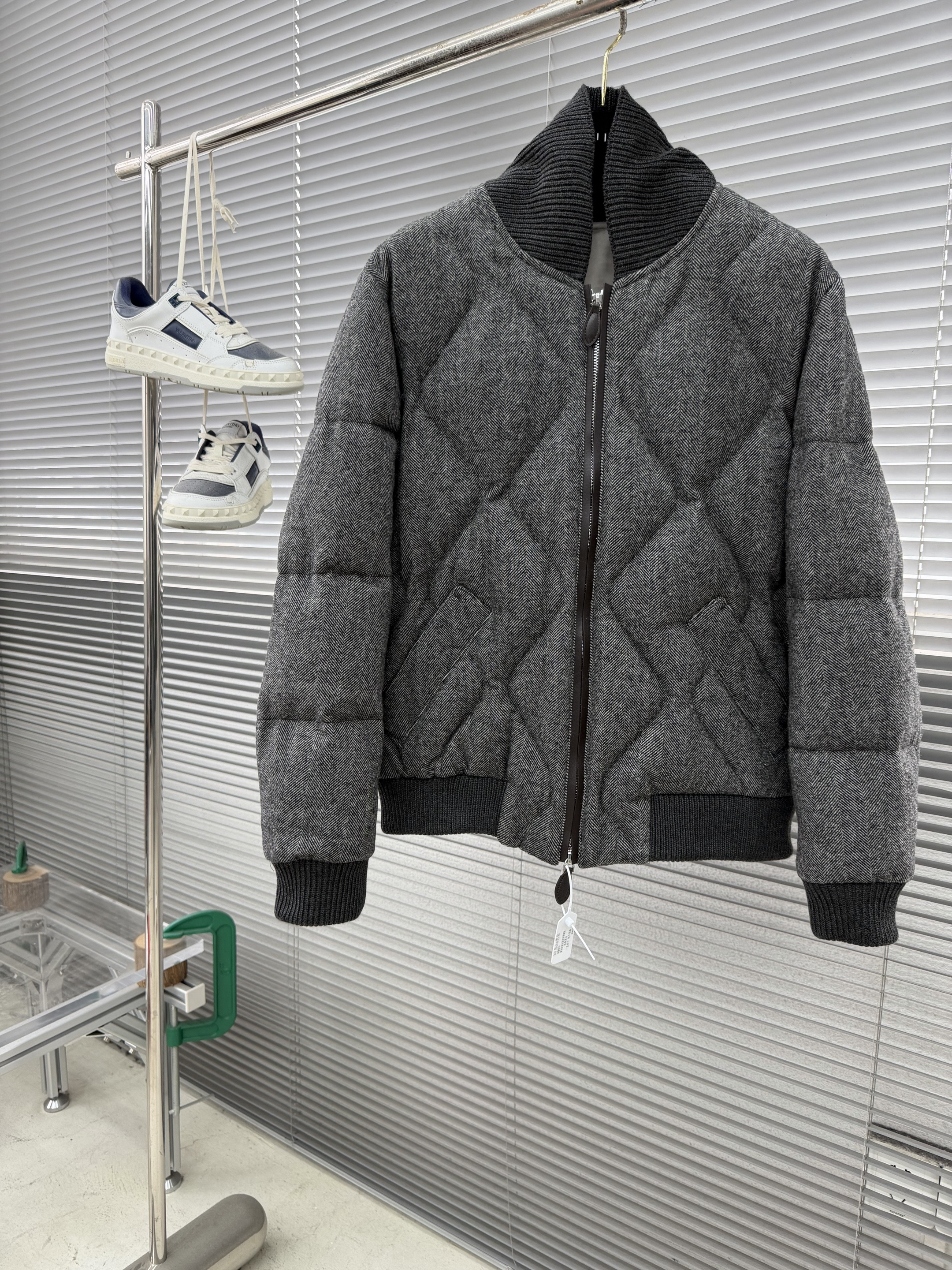 로로피아나 Loro Piana 다운재킷