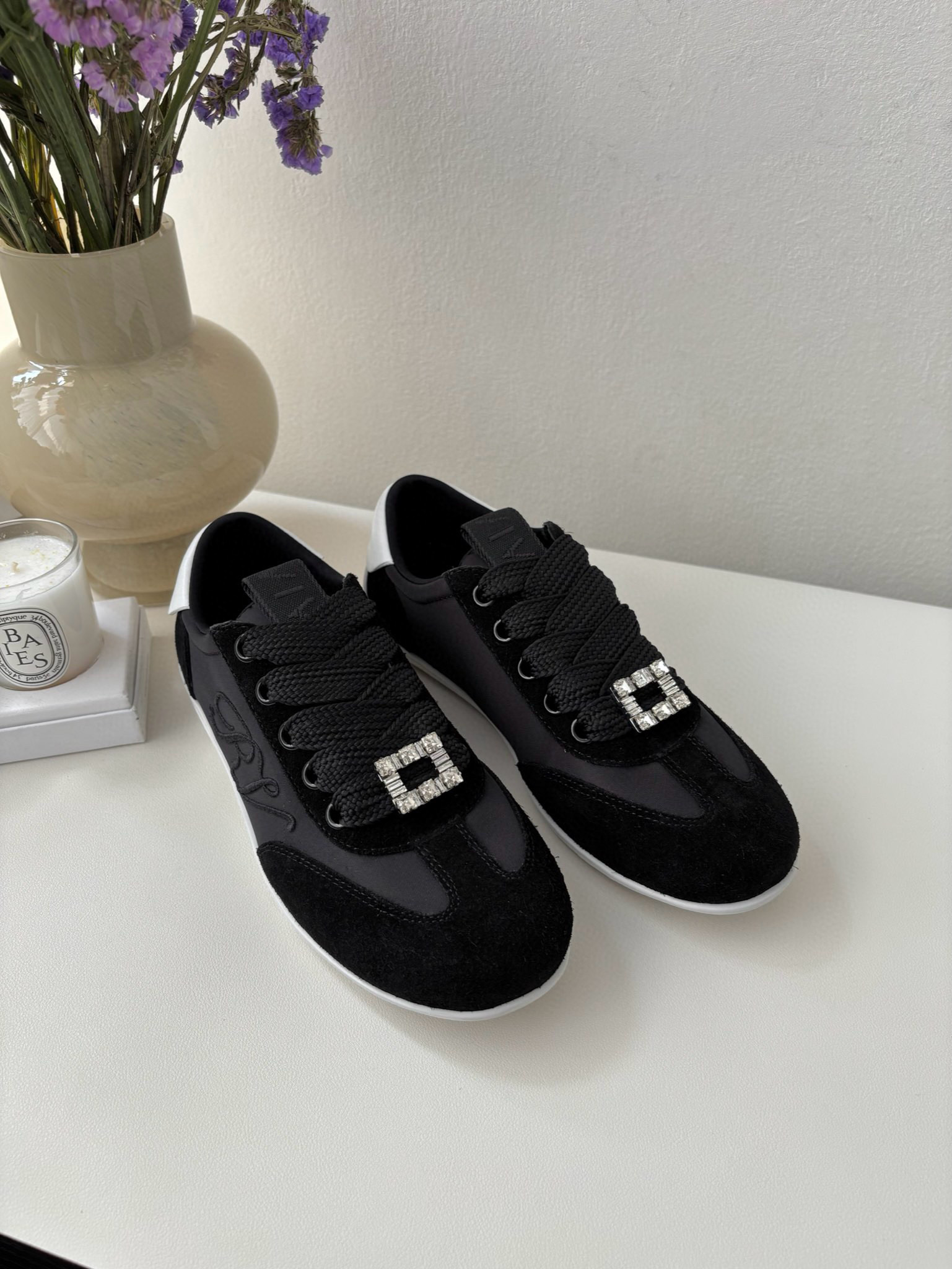 로저비비에 Roger Vivier 스니커즈