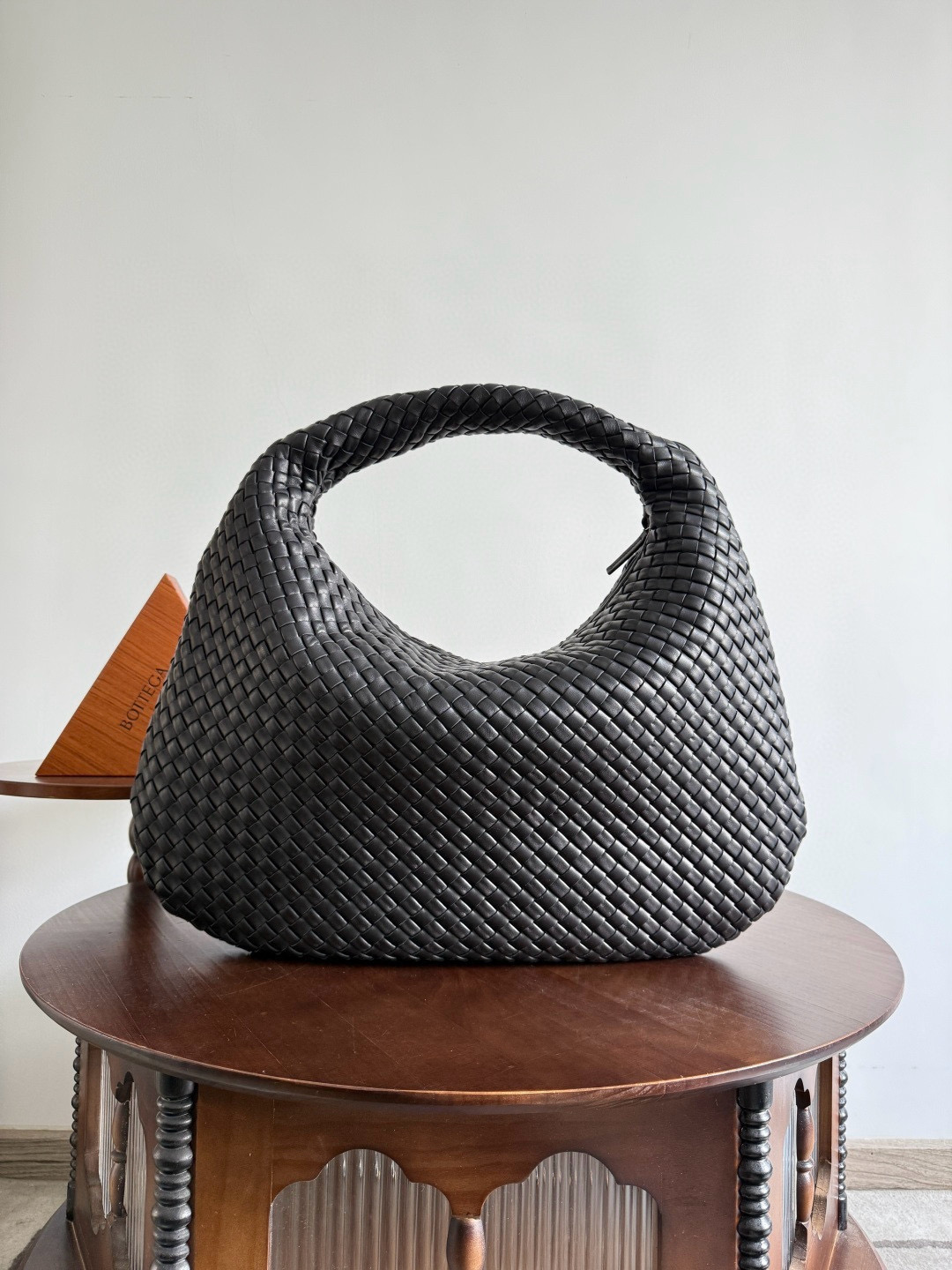 보테가베네타 Bottega Veneta 856739 맥시 베네타 59cm