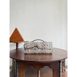 보테가 베네타 Bottega Veneta 794945 Andiamo Clutch 31cm