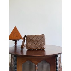 보테가 베네타 Bottega Veneta Diago 795637 22.5cm