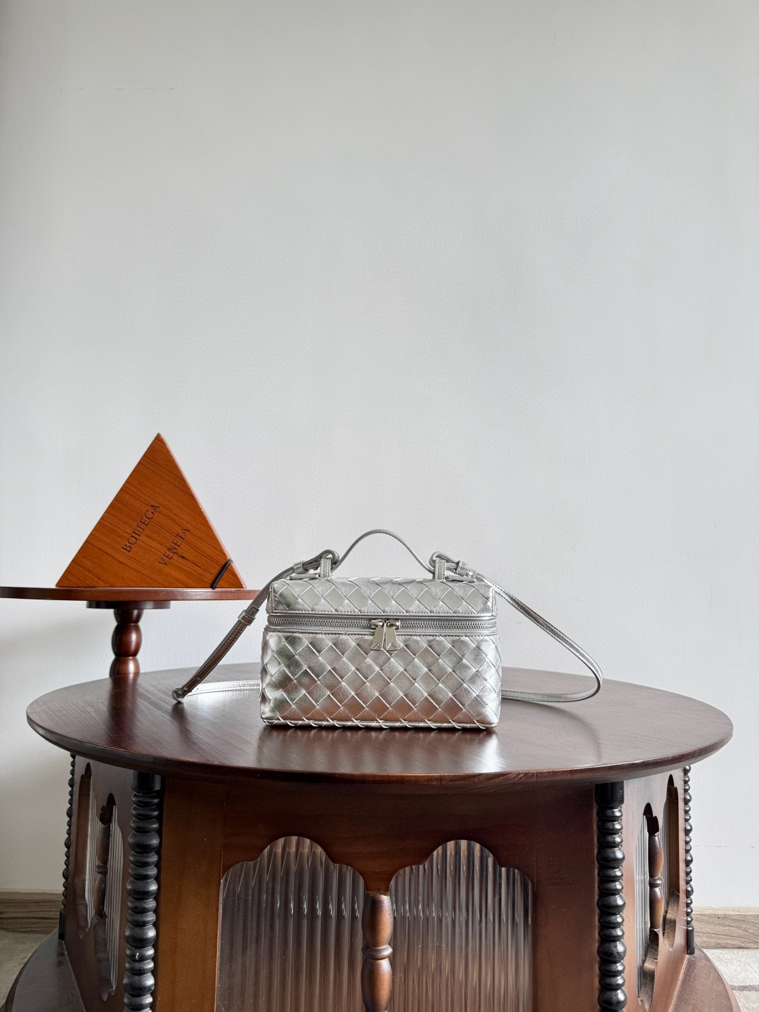 보테가 베네타 Bottega Veneta Bang Bang Vanity 크로스 백 789109 22cm