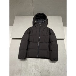 몽클레어 Moncler Fusain 다운재킷