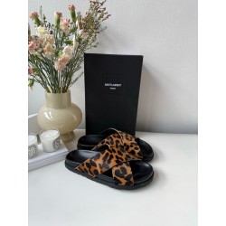 생로랑 Saint laurent 슬리퍼