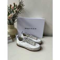 Alexander McQueen 스니커즈