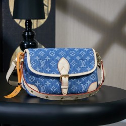 루이비통 Louis Vuitton M13070 Diane Denim Blue 24cm