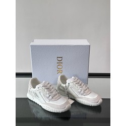 디올 Dior Tech 스니커즈