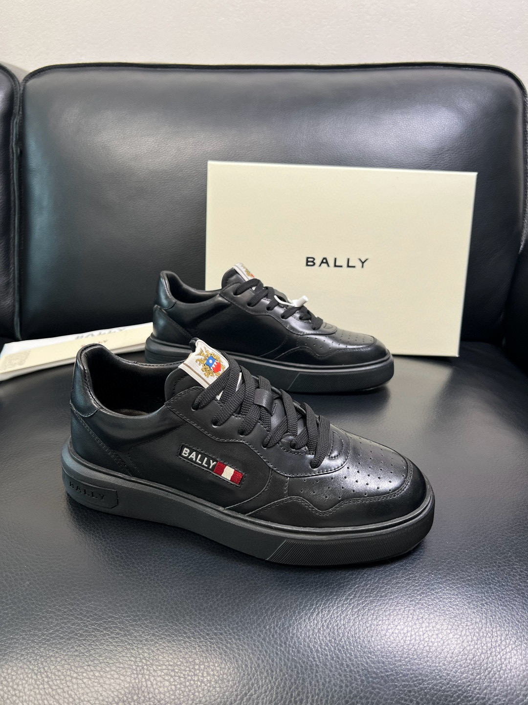발리 Bally 스니커즈