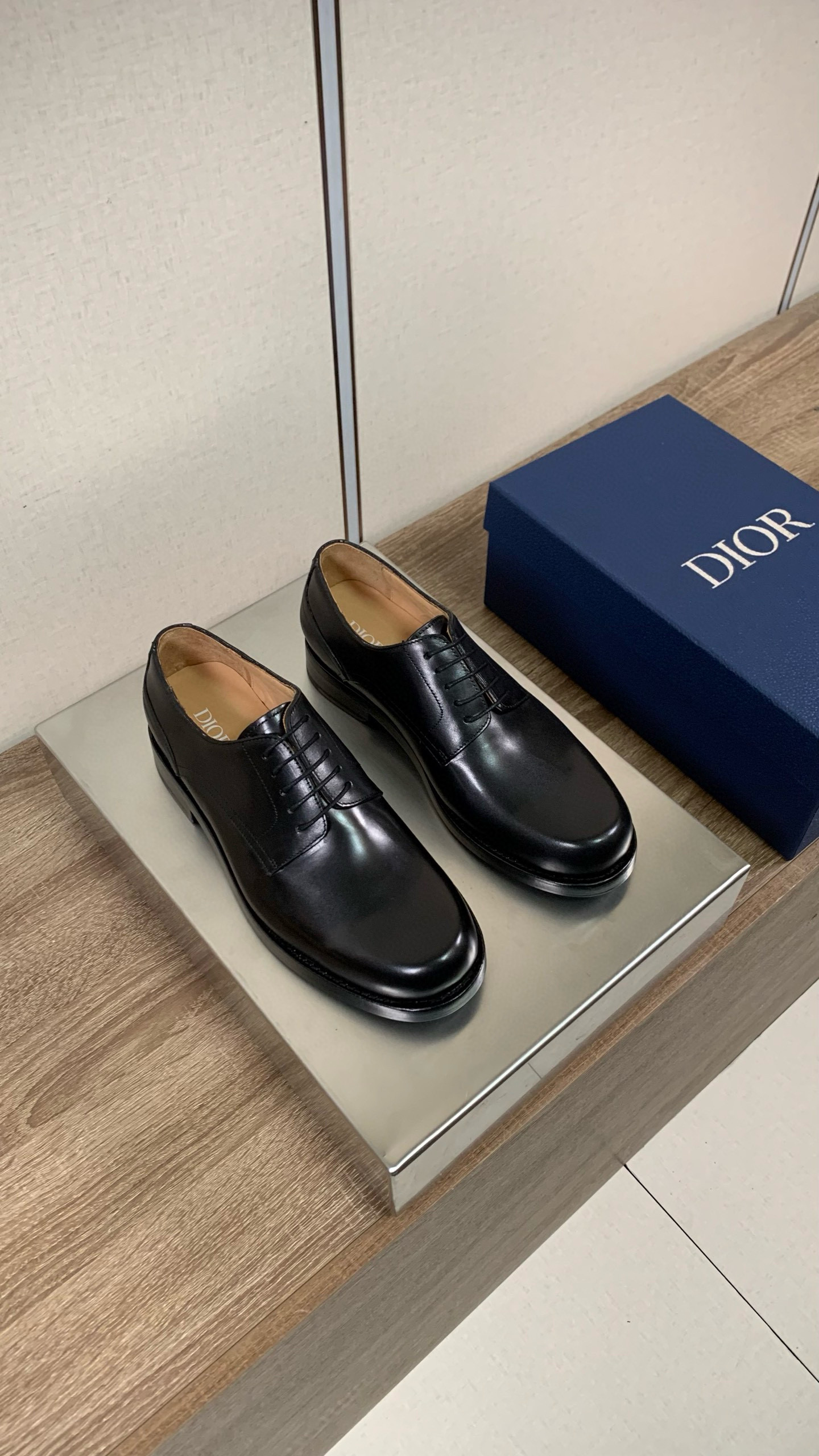 디올 Dior Carlo 로퍼 슈즈