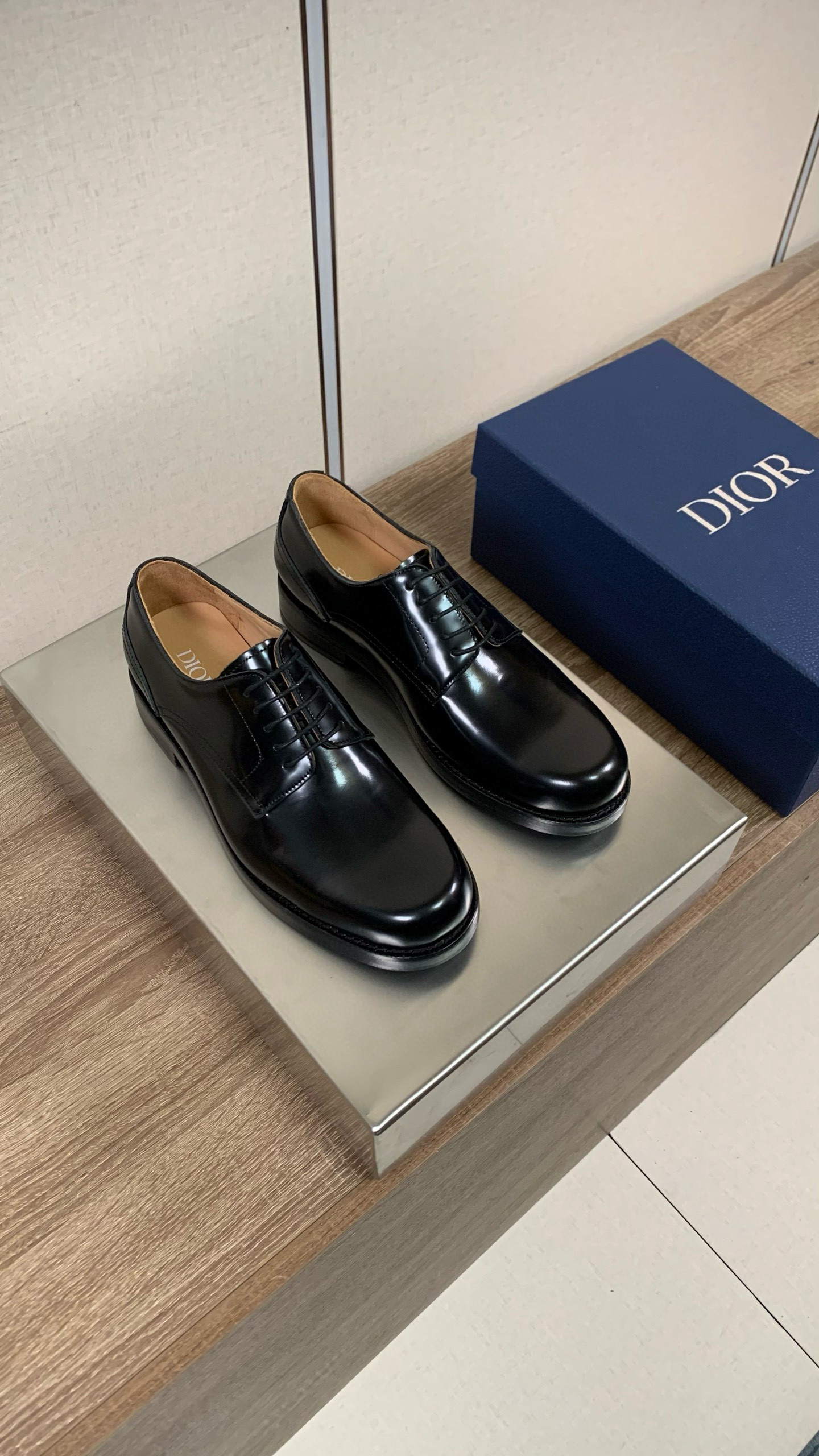 디올 Dior Carlo 로퍼 슈즈