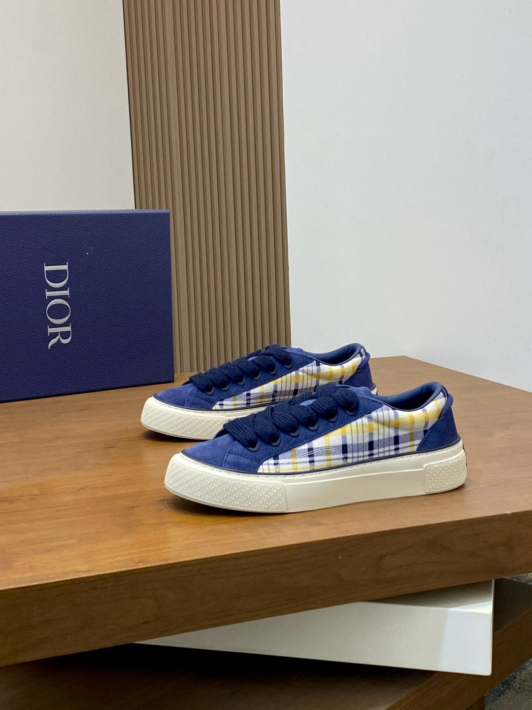 디올 Dior x Denim Tears B33 스니커즈