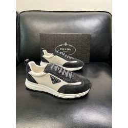 프라다 Prada 스니커즈