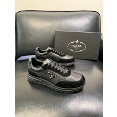 프라다 Prada 스니커즈