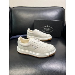 프라다 Prada 스니커즈