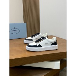 프라다 Prada 스니커즈