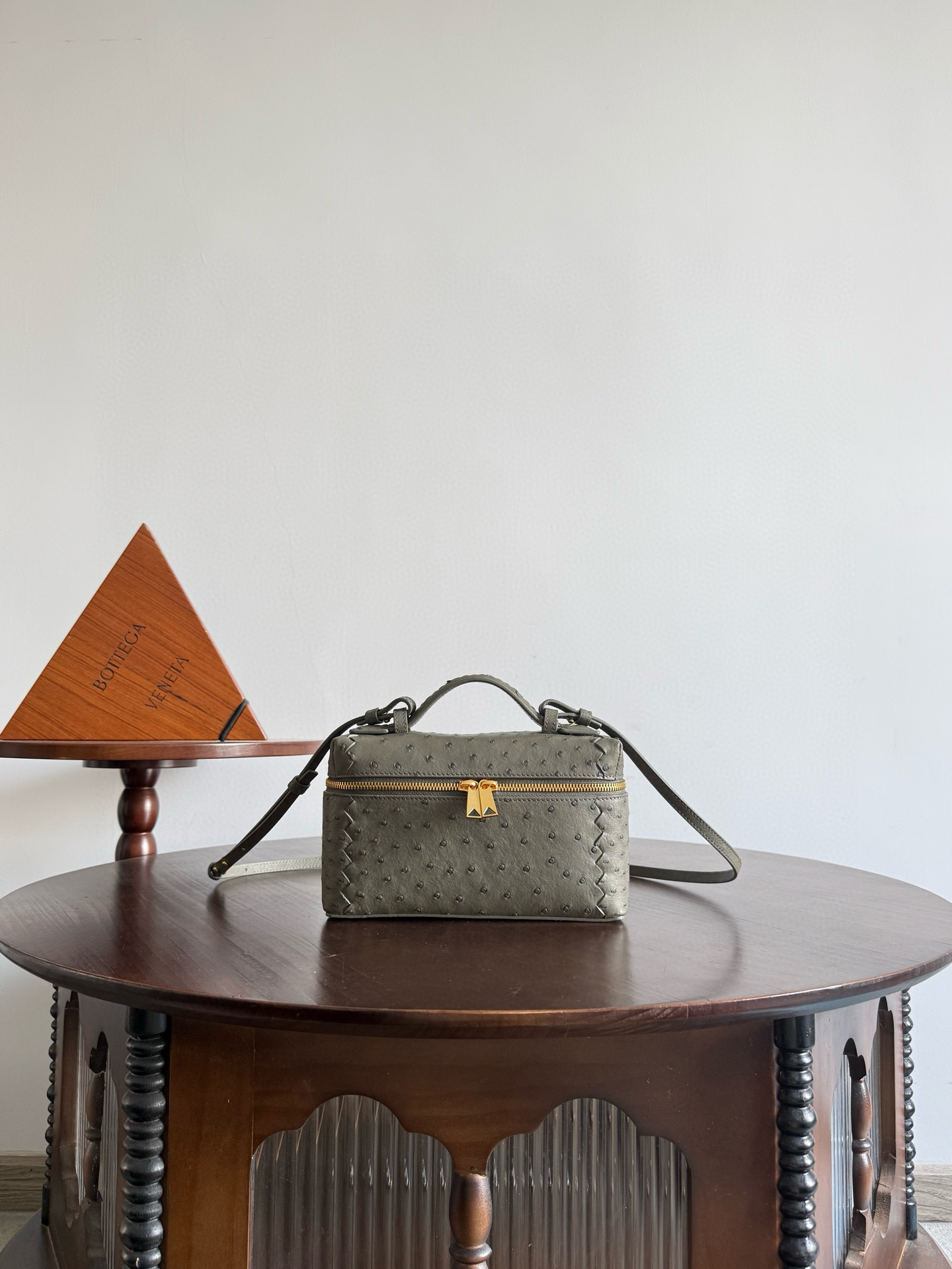 보테가베네타 Bottega Veneta 817785 Bang Bang Vanity 22cm