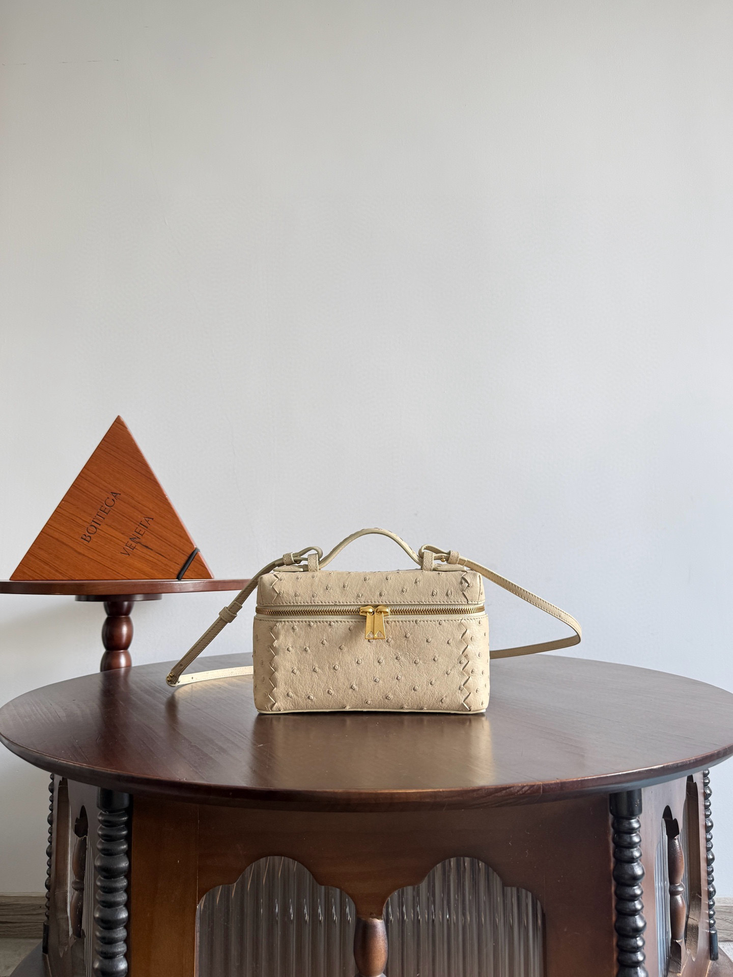 보테가베네타 Bottega Veneta 817785 Bang Bang Vanity 22cm