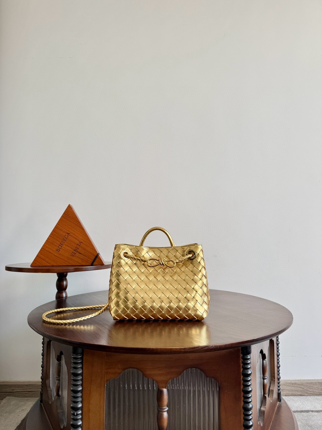 보테가 베네타 Bottega Veneta 743568 Andiamo 25cm