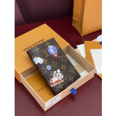 루이비통 Louis Vuitton M15320 passport case