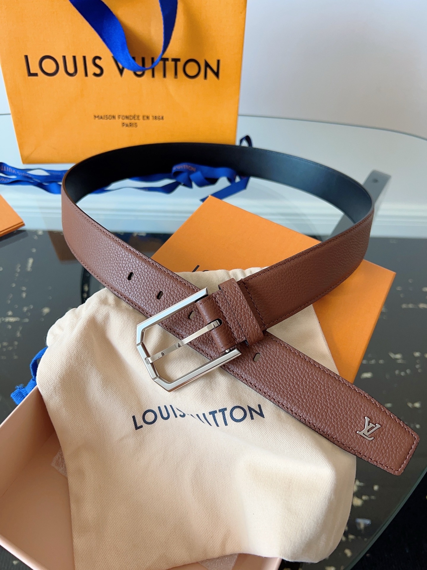 루이비통 Louis Vuitton 벨트 35mm